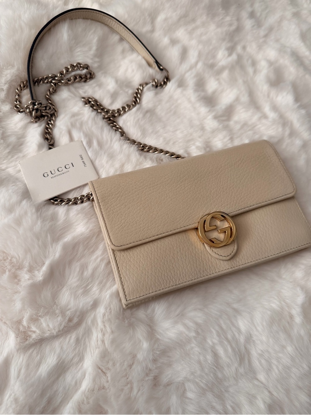 Gucci Cream Leather Crossbody Bag with Gold Double G